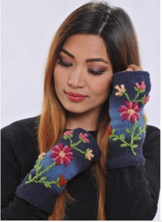 Handwoven Woolen Handwarmers – 100% Wool Artistic Design by Anitya – Soft, Warm, and Unique Winter Accessories