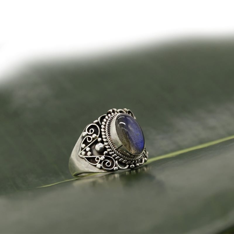 Handmade 925 sterling silver gemstone ring with intricate filigree design crafted by Nepali artisans